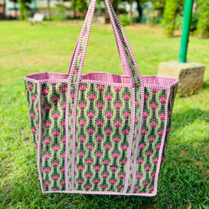 Ensemble de 3 sacs fourre-tout en coton matelassé faits à la main, brodés, à ouverture facile, écologiques, réutilisables, pour toutes les saisons, pour le shopping quotidien, à porter à l'épaule - Product Image 5