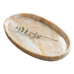 ถาดกลมเรซินรูปครีมพร้อมดีไซน์เพรียวบางสำหรับการจัดแต่งบ้านหรูหราเหมาะสำหรับเสิร์ฟและใช้ตกแต่ง - Product Image 1