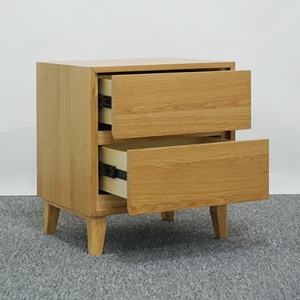 Mesa de Noche de Madera de Caucho con 2 Cajones para Dormitorio, Soporte OEM/ODM, Muebles de Fábrica de Vietnam - Product Image 2