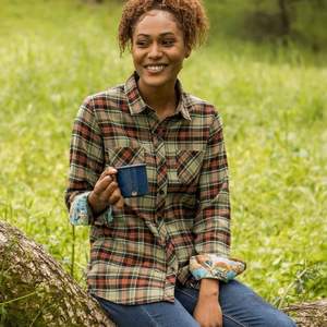 Camisas de franela casuales para mujer al por mayor, lisas, con botones al frente, 100% algodón, servicio OEM con logotipo personalizado, camisa de franela para mujer para verano - Product Image 4