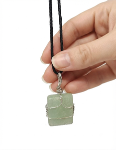 Collier pendentif en pierre d'aventurine verte naturelle, fait main, enroulé de fil, bijoux en cristal de quartz pour hommes et femmes - Product Image 2