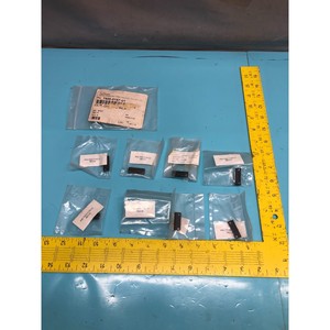 Lote de 8 Clips Metron 7500-0157-01 con Incrustaciones de Cuarzo - Equipo y Piezas de Semiconductores de Confianza de Tradicción Global - Product Image 1
