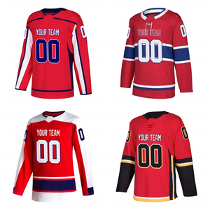 Camiseta de Hockey sobre Hielo Roja Personalizada para Hombre, Manga Larga, Impresión Sublimada, Malla Transpirable, Cuello en V, Diseño con Números de Equipo para Adultos - Product Image 3