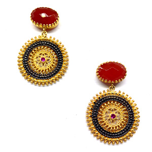 Boucles d'oreilles pendantes vintage plaquées or 22 carats avec pierre de corail et motif floral en pierre rose pour femme, bijoux de fête - Product Image 5