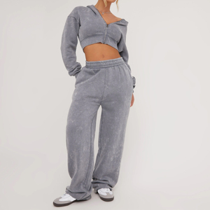 <b>Women's</b> Lightweight Training Tracksuit Set Full Sleeve Sports <b>Jacket</b> and Elastic Waist Pants for Active Lifestyle Comfort - Product Image 2