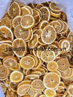 Ingrediënten Voor Het Maken Van Verse Fruitthee/Gedroogde Sinaasappelschijfjes Van 100% Verse Sinaasappelen Van Vietnam / Shyn Tran