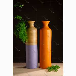 Florero de bambú liso respetuoso con el medio ambiente hecho a mano, decoración de madera para el hogar, arreglo de mesa rústico - Product Image 2