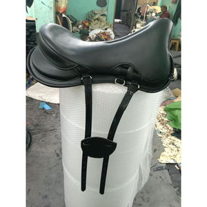 Silla de Montar Ergonómica Negra para Caballos de Resistencia |   Silla de montar ligera y cómoda para carreras, entrenamiento y uso al aire libre. - Product Image 1