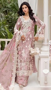 Ensemble de salwar kameez traditionnel en mousseline pour femme, longueur ras du sol, brodé, coupe classique, séchage rapide, toutes saisons, pour mariage et fêtes, Gujarat - Product Image 1