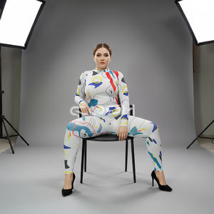 Mono de Manga Larga con Estampado Geométrico Abstracto Personalizado OEM para Mujer, Cuello Alto, Elástico, Sublimado, Ajustado, Enterizo - Product Image 4