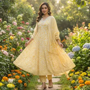 Ensemble Anarkali Kurta pour femmes, imprimé floral jaune, col en V, robe évasée, pantalon assorti, dupatta, tenue traditionnelle élégante décontractée ethnique - Product Image 5