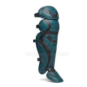 Protège-jambes en cuir pour le baseball, construction durable, design flexible, sangles réglables, ajustement sécurisé, protection professionnelle - Product Image 3