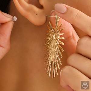 PRAO Pendientes llamativos chapados en oro Accesorio de moda antideslustre - Product Image 1