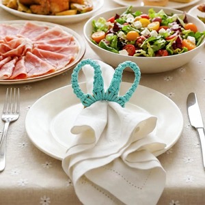 Anillo para servilletas de macramé con forma de conejo, hecho a mano con cuerda de algodón, decoración linda para la mesa de comedor, para decoración de mesa en fiestas de cumpleaños infantiles y decoración de Pascua. - Product Image 4