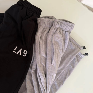 Manufacture Custom Unisex Two Tone Color Heavy Weight 100% Cotton Fleece Sweatpants with Embroidery Design <b>Cuffed</b> <b>Jogger</b> for Men - Product Image 1