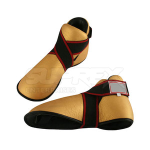 Chaussures de karaté d'intérieur de haute qualité, légères, en PU flexible, confortables pour les exercices d'arts martiaux et l'entraînement quotidien - Product Image 6
