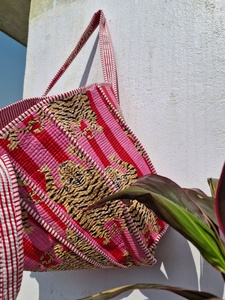 Bolso Tote Ligero Acolchado de Algodón de Color Sólido, Estilo Vintage, Hecho a Mano, con Cremallera, para el Hombro, Reutilizable, para Compras, Viajes y Uso Diario - Product Image 4