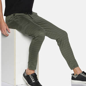 กางเกงขายดีสำหรับผู้ชาย กางเกงวอร์มใส่สบาย ทรงเข้ารูป สไตล์ลำลอง เหมาะสำหรับการเดินทาง พักผ่อน และกิจกรรมกลางแจ้ง - Product Image 3