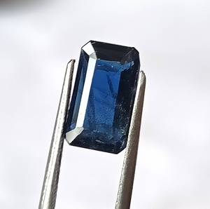 Saphir bleu australien naturel de 2,60 carats, taille émeraude, non chauffé, non traité, translucide, qualité supérieure, pierres précieuses de saphir - Product Image 2