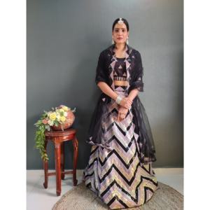 Ropa de fiesta china tradicional de diseñador Lehenga Choli con hermoso Bordado de hilo - Product Image 5