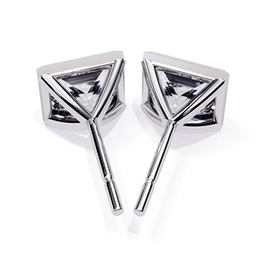 Pendientes de tuerca de moissanita de corte princesa de 5.5mm, color D, VVS, con bisel cuadrado de moissanita, plata de ley 925 - Product Image 6