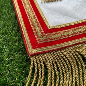 Tablier maçonnique blanc en velours rouge, broderie 3D, franges dorées, badge à pompon, résistant à l'eau, à coudre, taille personnalisée, style classique - Product Image 3