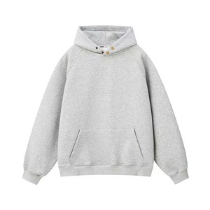 เสื้อฮู้ดดี้สีดำพรีเมียม ผ้าฝ้ายฟลีซหนานุ่ม ทรงโอเวอร์ไซส์ บ็อกซี่ฟิต แบบสวมหัว ไหล่ตก สำหรับสตรีทแวร์ - Product Image 2