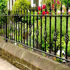 Panneaux de clôture en fer forgé robustes, clôture de jardin en métal pour l'intimité, résistants à la rouille, décoratifs pour la maison - Product Image 2