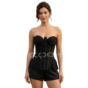 Corsé Negro de Moda con Escote Corazón y Ajuste Contorneado sin Tirantes - Product Image 1