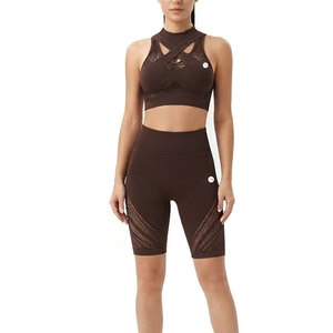 Nouvel Arrivage Ensemble de Sport Côtelé Sans Coutures pour Femme, Soutien-Gorge et Short Athlétique, Tissu Extensible, Coupe Fluide, Tenue de Fitness Moderne Deux Pièces - Product Image 1