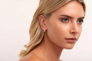 Pendientes de Diamantes Cultivados en Laboratorio de Oro de 14K, Diseño Minimalista de Tres Grupos, Joyería Elegante, Regalo para Mujer - Product Image 5