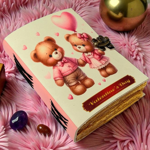 สมุดบันทึกหนังทำมือรูปหมีเท็ดดี้ พร้อมกุญแจล็อค ขอบหน้ากระดาษแบบโกธิค ของขวัญวันวาเลนไทน์ วันครบรอบ - Product Image 2