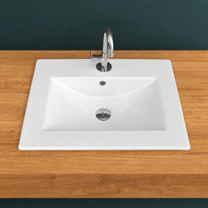 Grifo Monomando OMEGA con Acabado Cromado Brillante Moderno, Certificado por NSF, para Lavabo Sobre Encimera, Instalación de un Solo Orificio - Product Image 2