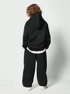 Ensemble survêtement enfant personnalisé avec logo, sweat-shirt et pantalon de jogging gris, tenue décontractée 8-13 ans, imprimé lettres sur le devant - Product Image 4