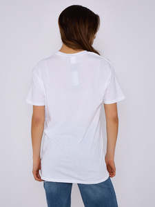 Camiseta Personalizada para Mujer, Estilo Casual, Poliéster/Algodón, Diseño Impreso DTG, Ropa Moderna para Mujer, Estilo Urbano - Product Image 2