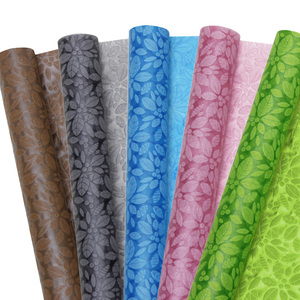 Papier d'emballage floral en tissu non tissé COWBERRY ROLL, imperméable, idéal pour la fête des Mères et la Saint-Valentin – Meilleures ventes - Product Image 1