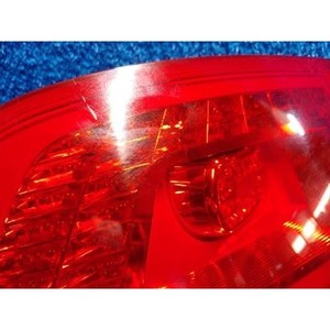Luz Trasera Izquierda Usada para Phaeton 3D0945095H - Product Image 4