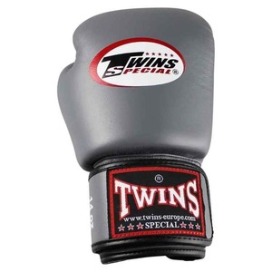 Guantes de Boxeo Twins Grises para Muay Thai, Sparring, Entrenamiento, MMA y Kickboxing - Product Image 3