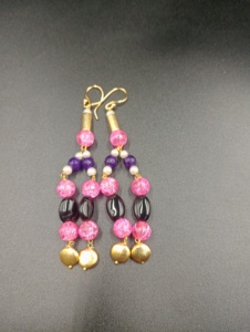 Pendientes de Perlas de Agua Dulce con Forma de Mariposa Chapados en Oro con Diseño Minimalista para el Uso Diario y Ocasiones Religiosas de la Mujer - Product Image 1
