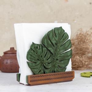 Porta Servilletas de Madera Ecológico en Color Verde Salvia con Diseño de Hoja de Monstera para Fiestas - Product Image 1