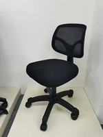Chaise de bureau ergonomique pour enfants à hauteur réglable, dossier en maille respirante, petite chaise de bureau en gros pour salle d'étude des étudiants