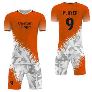 Camiseta de fútbol de media manga de alta calidad, impresión personalizada, uniforme de fútbol de entrenamiento económico - Product Image 1