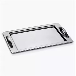 Plateau de service ovale en métal doré, design glamour poli, durable, pour fêtes, hôtels, mariages, tables. - Product Image 4