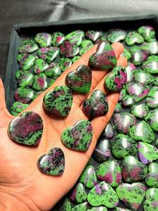 Cabujón de Rubí Zoisita Natural Suelto, Grado AAA, MH GEMS, Joyería Hecha a Mano, Uso Terapéutico, Formas Variadas, Gema Verde Pulida - Product Image 4