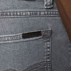 Jean en denim délavé coupe droite slim, respirant, imperméable et écologique pour homme – Pantalon décontracté en coton taille mi-haute style urbain - Product Image 6