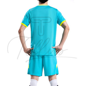 ชุดฟุตบอลสั่งทำคุณภาพสูง ดีไซน์พิเศษ แห้งเร็ว ระบายอากาศได้ดี น้ำหนักเบา ปรับแต่งชื่อและหมายเลขทีมได้ - Product Image 3