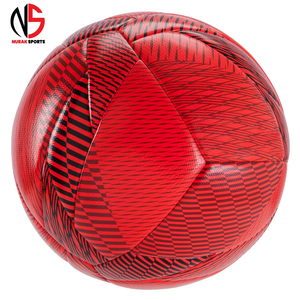 ลูกรักบี้คุณภาพสูง NURAK SPORTS NS-006 สีแดงดำ พิมพ์ลายโลโก้ตามสั่ง สำหรับฝึกซ้อม ทนทาน ขนาด 71x55 ซม. - Product Image 1