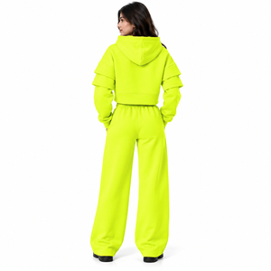 Ensemble de survêtement élégant pour femme, couleur vert lime fluo, comprenant un sweat à capuche court et un pantalon large, avec manches superposées personnalisées, en polaire, pour le loungewear, Fabricant - Product Image 2