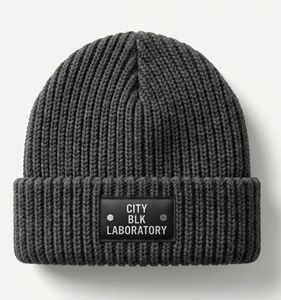 Casquette Beanie Unisexe Solide et Élégante pour Hommes et Femmes, avec Matière Douce et Chaude pour les Aventures en Plein Air et les Tenues Décontractées 58-60cm - Product Image 1