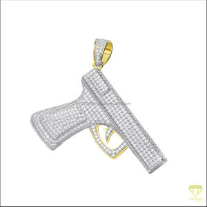 Pendentif personnalisé en argent sterling 925 avec sertissage de diamants en moissanite de qualité supérieure - Product Image 6
